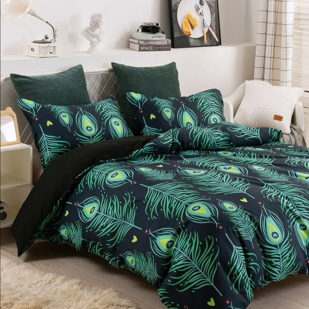 FULL SIZE MATTRESS COMFORTER